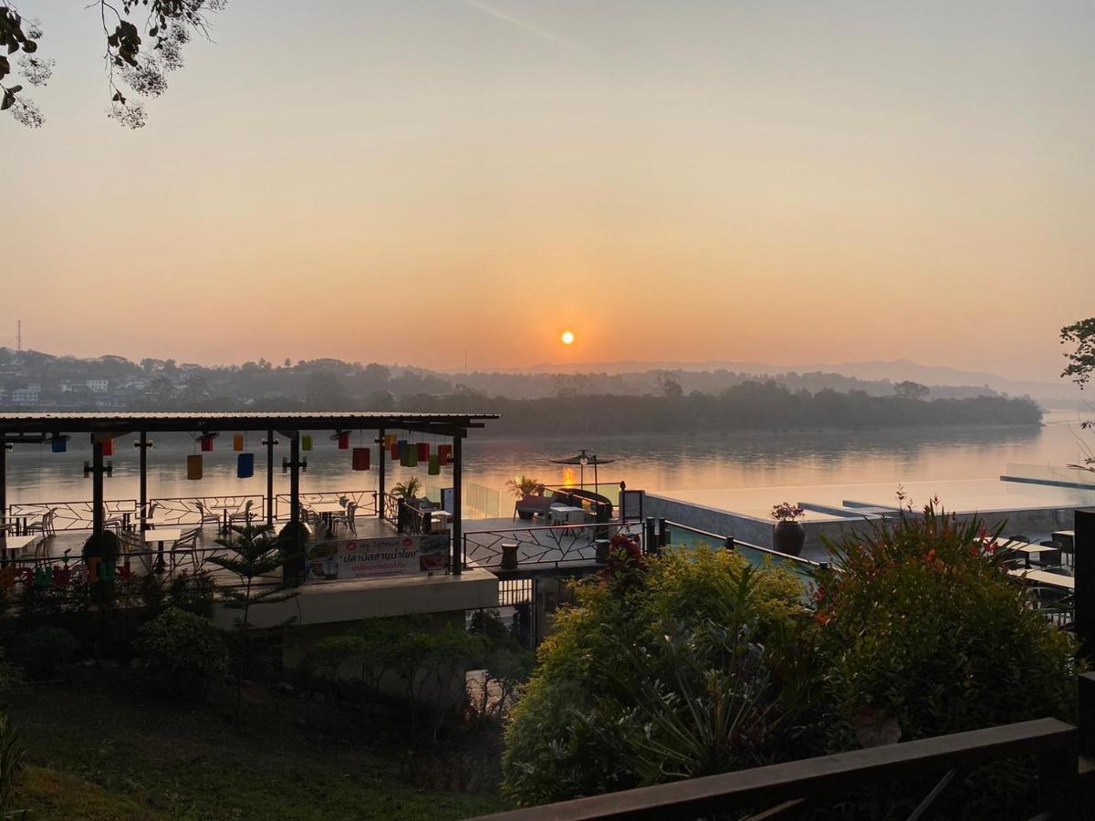 Chiangkhong Teak Garden Riverfront Onsen Hotel- Sha Extra Plus Chiang Khong Eksteriør bilde